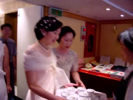 訂婚儀式新娘出場~~