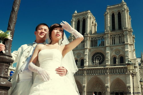 去法国巴黎蜜月游拍的婚纱照,超喜欢。特别推