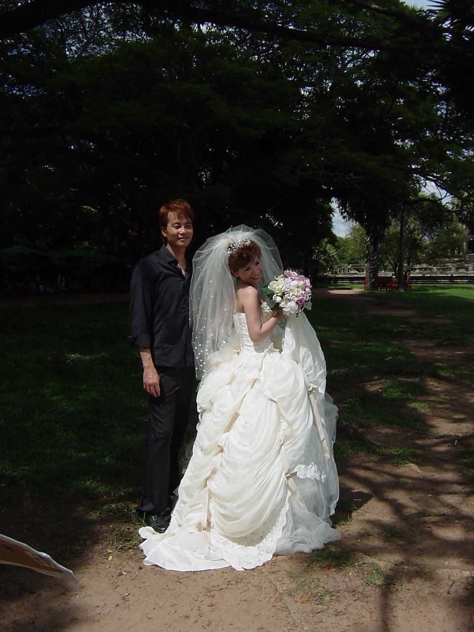 分享我的短发新娘造型~不用接<em>任何头发</em>的哦(婚