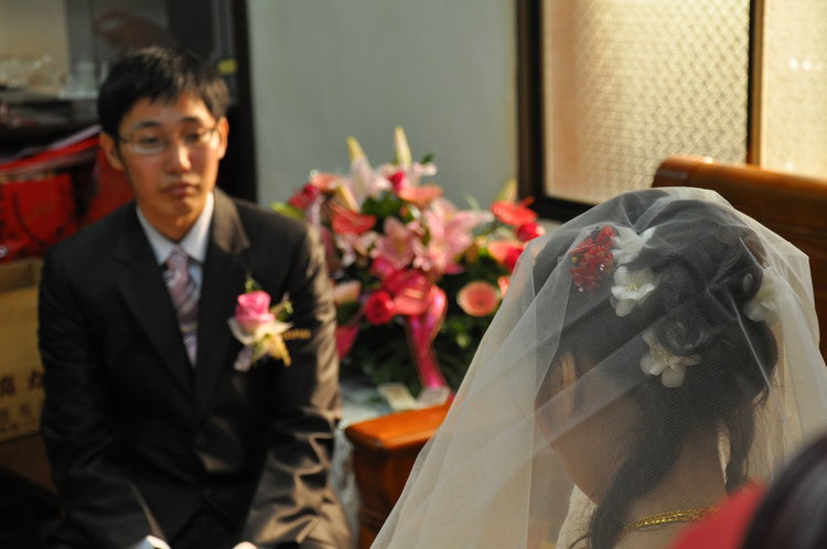 请水水们分享<em>结婚</em>白纱<em>头发造型</em>-第1页-<em>结婚</em>经