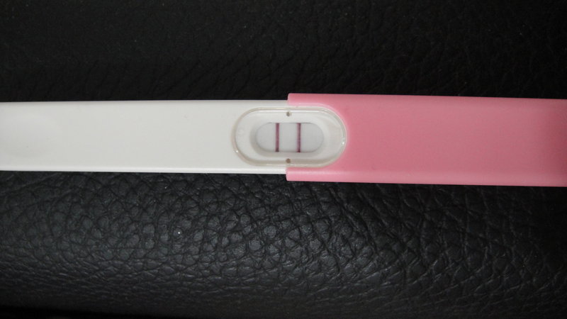 今天发现怀孕了,可是星期六搬28吋电视到柜子