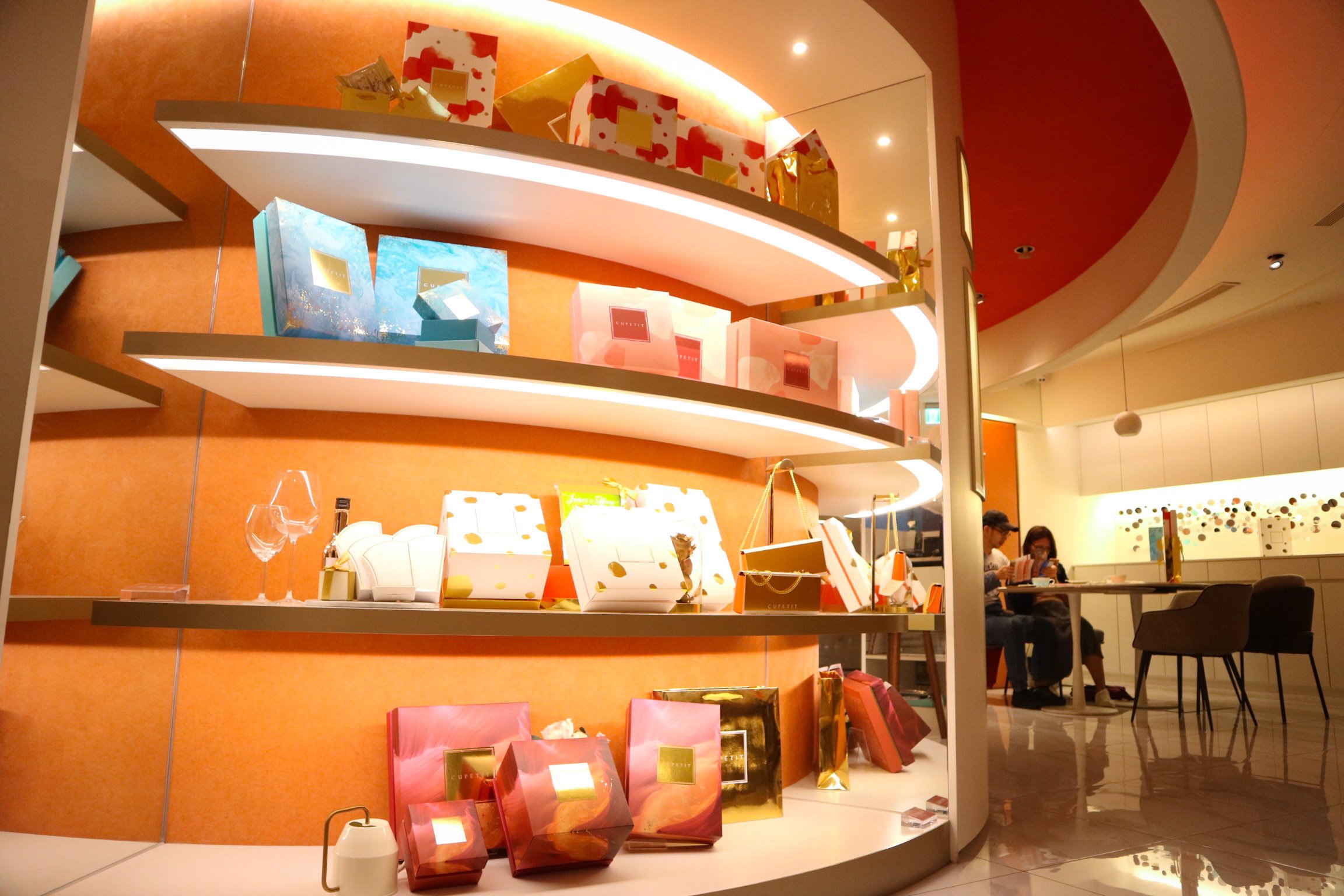 新人必選推薦!時尚造型的法式喜餅品牌-卡柏蒂 CUPETIT-婚禮廠商評價