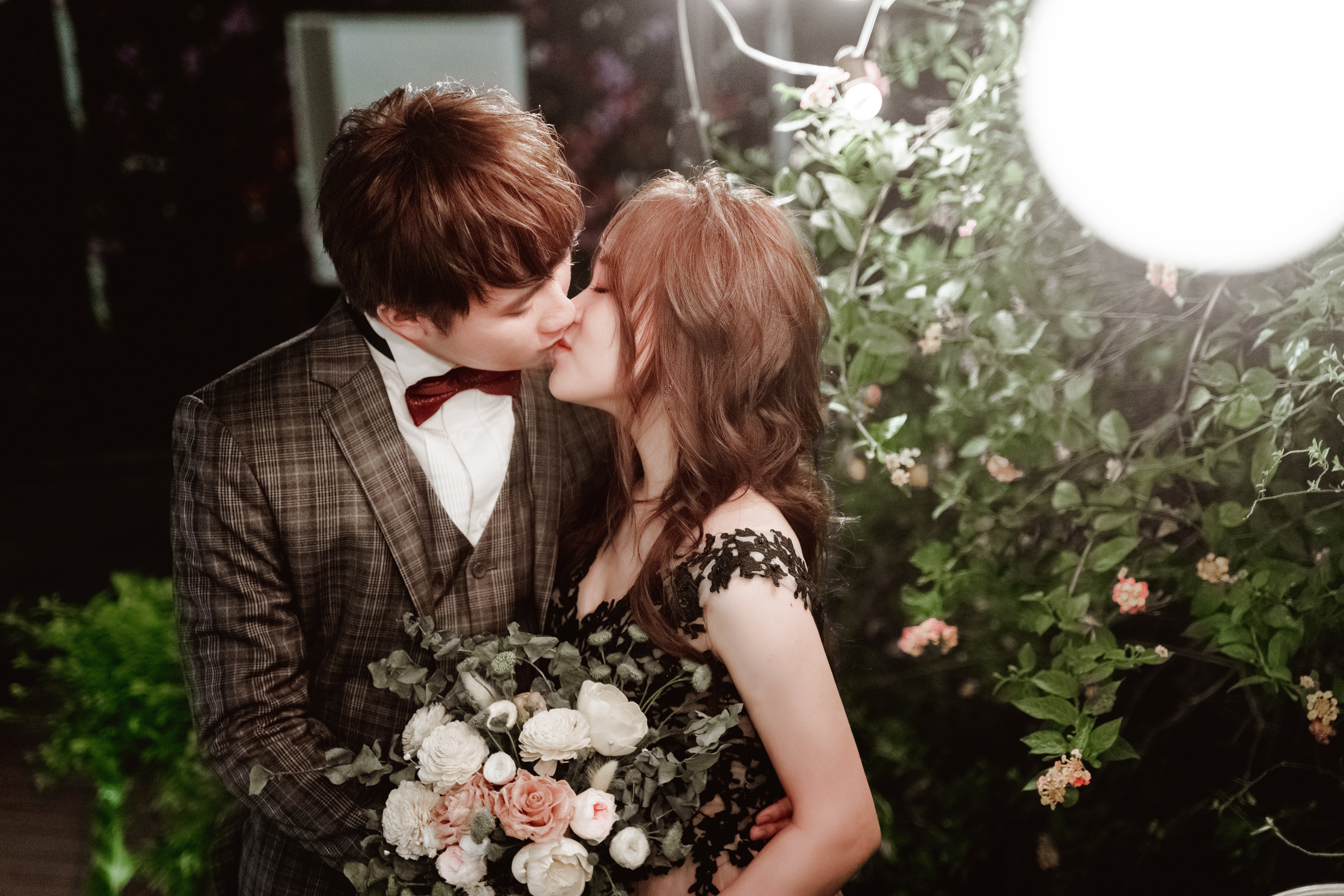 高雄手工婚紗首選-婚禮廠商評價