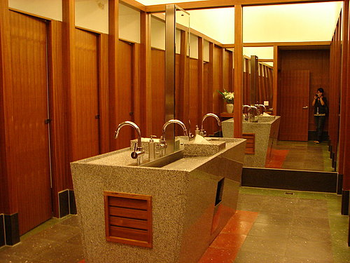 1193016794_ec3597eeedff2fbb48febaac0cf82914.jpg