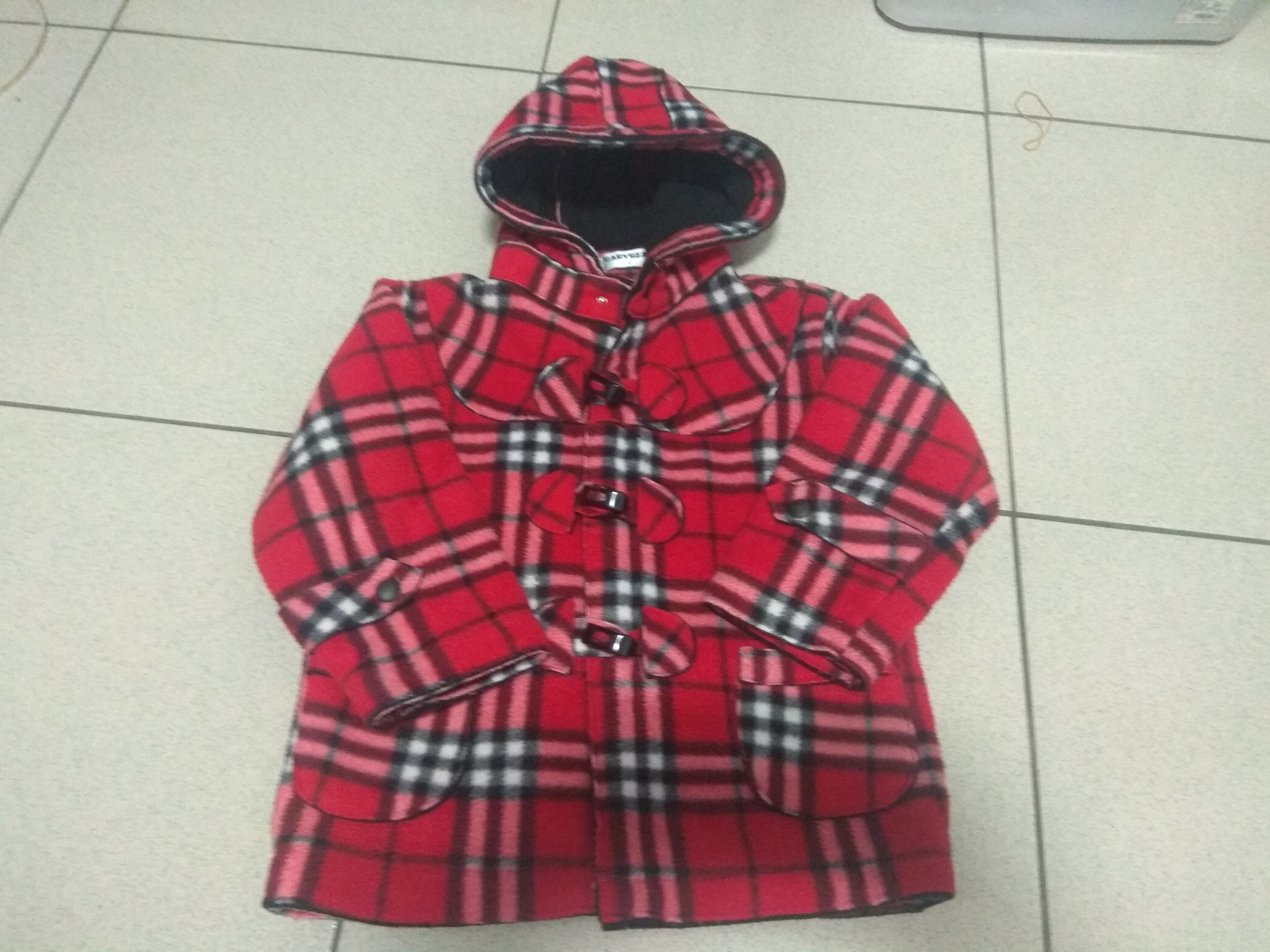 二手100cm-140cm女童冬天保暖外套衣服褲子優惠出清20元起，歡迎詢問-新娘二手轉讓