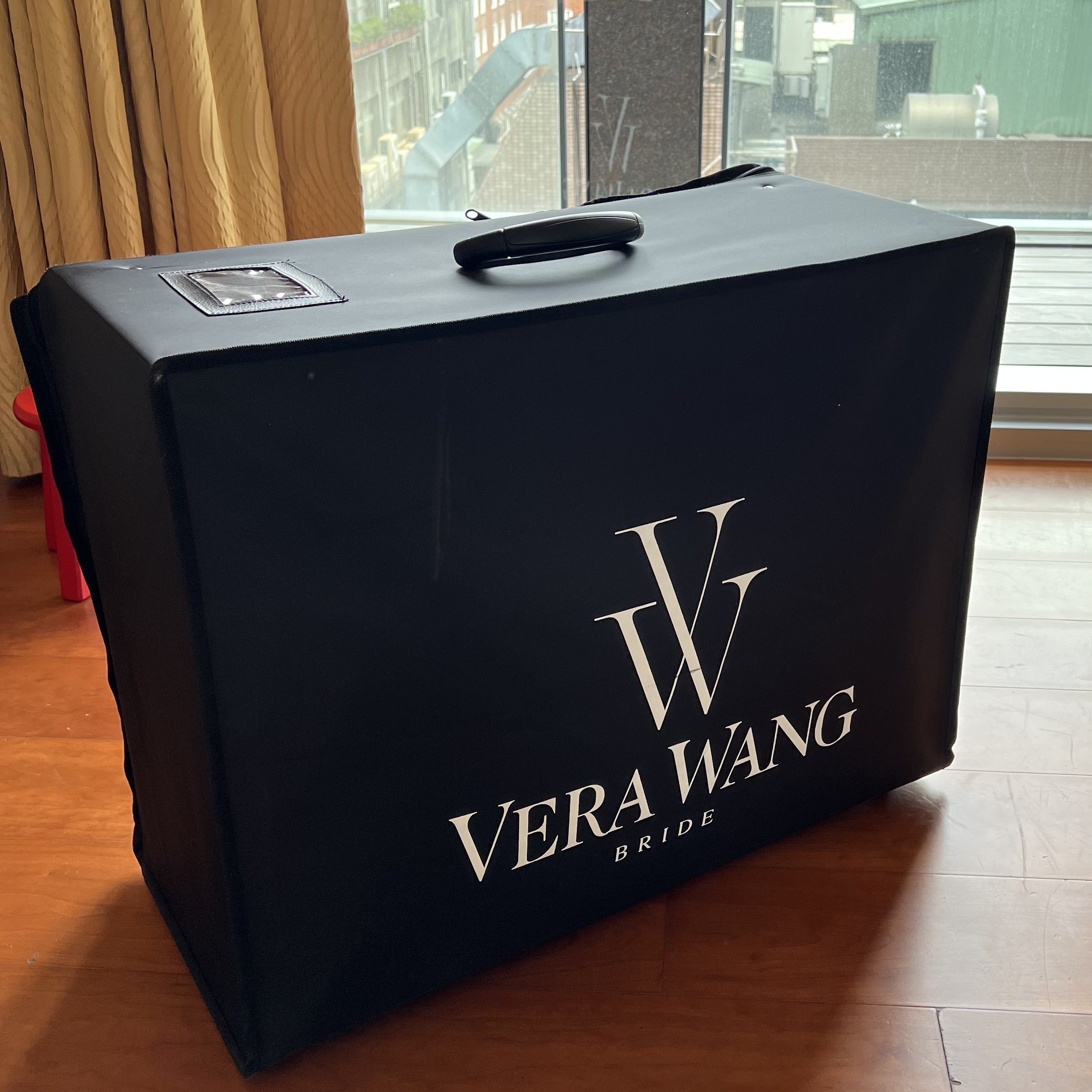 售二手 Vera Wang 婚紗Octavia-新娘二手轉讓