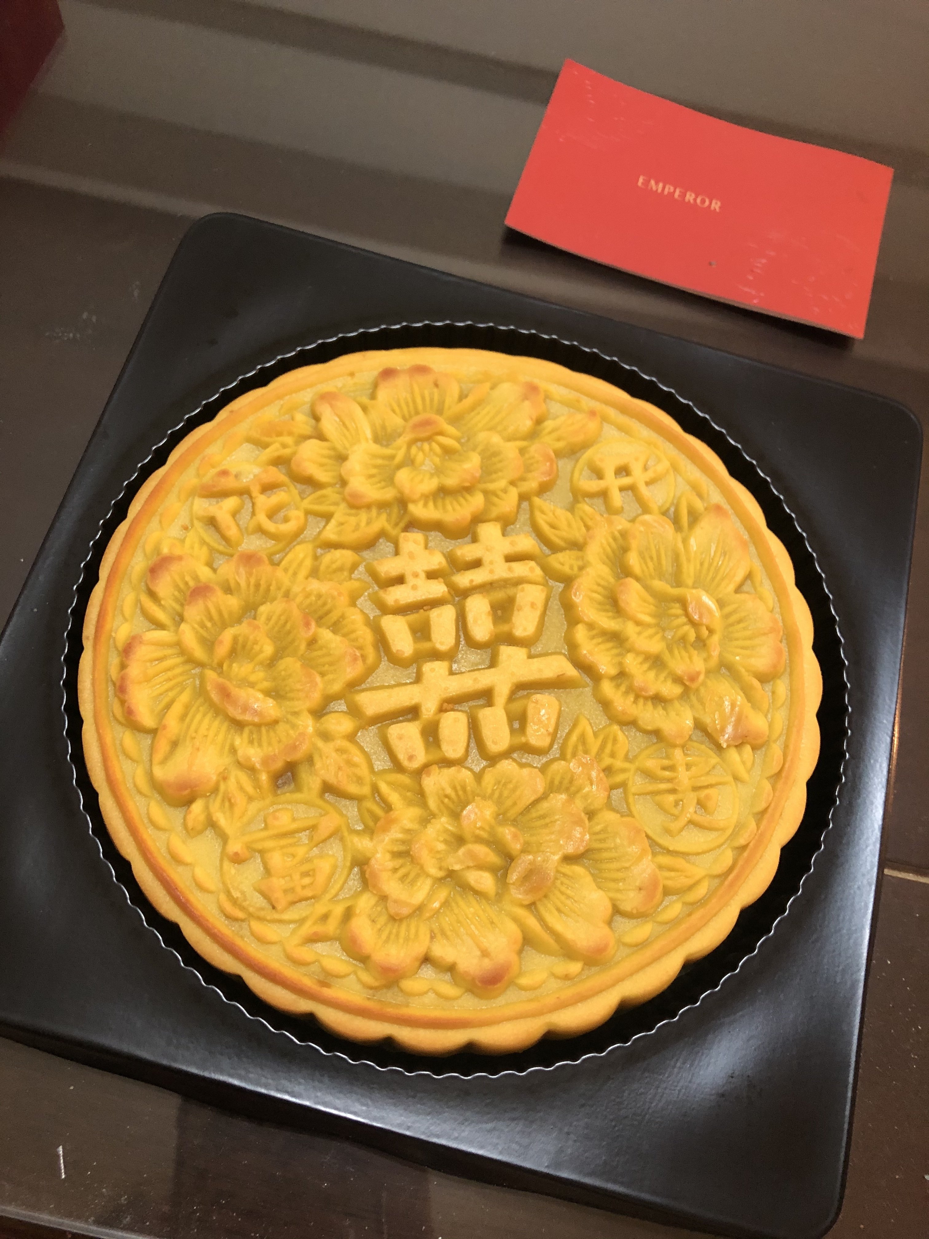 試吃特派員《盛唐花錦-大圓裸餅鐵盒 + 奶皇核桃大餅12兩》-婚禮廠商評價