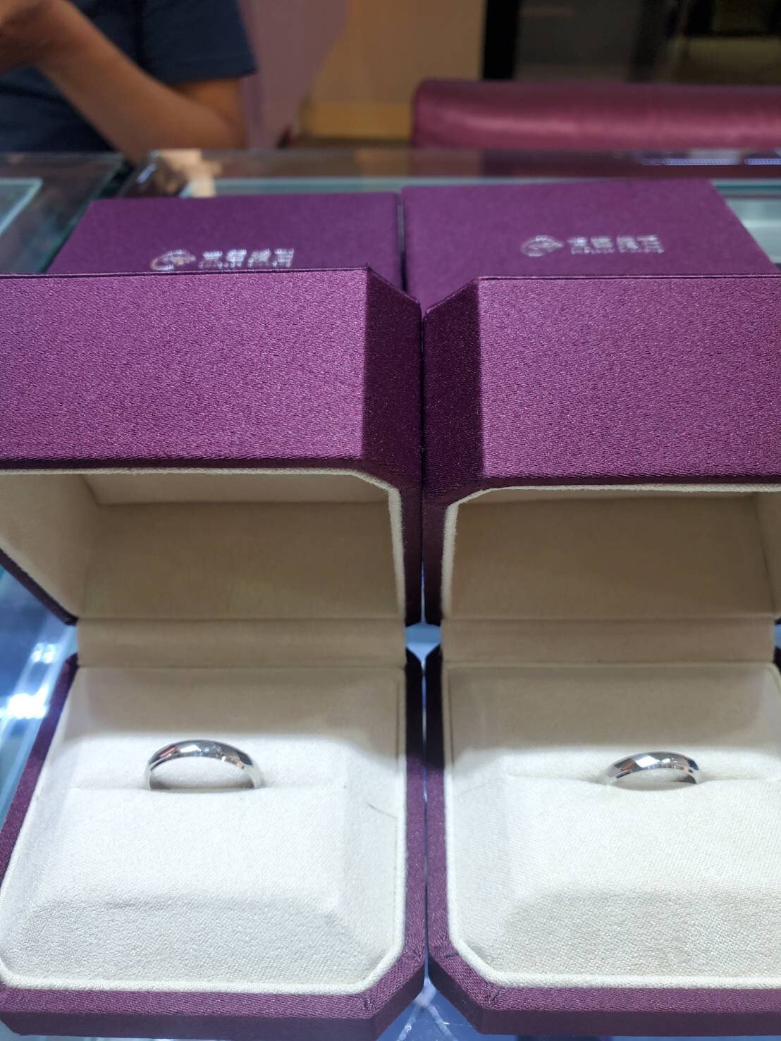 京華鑽石桃園店，挑選到幸福對戒-婚禮廠商評價