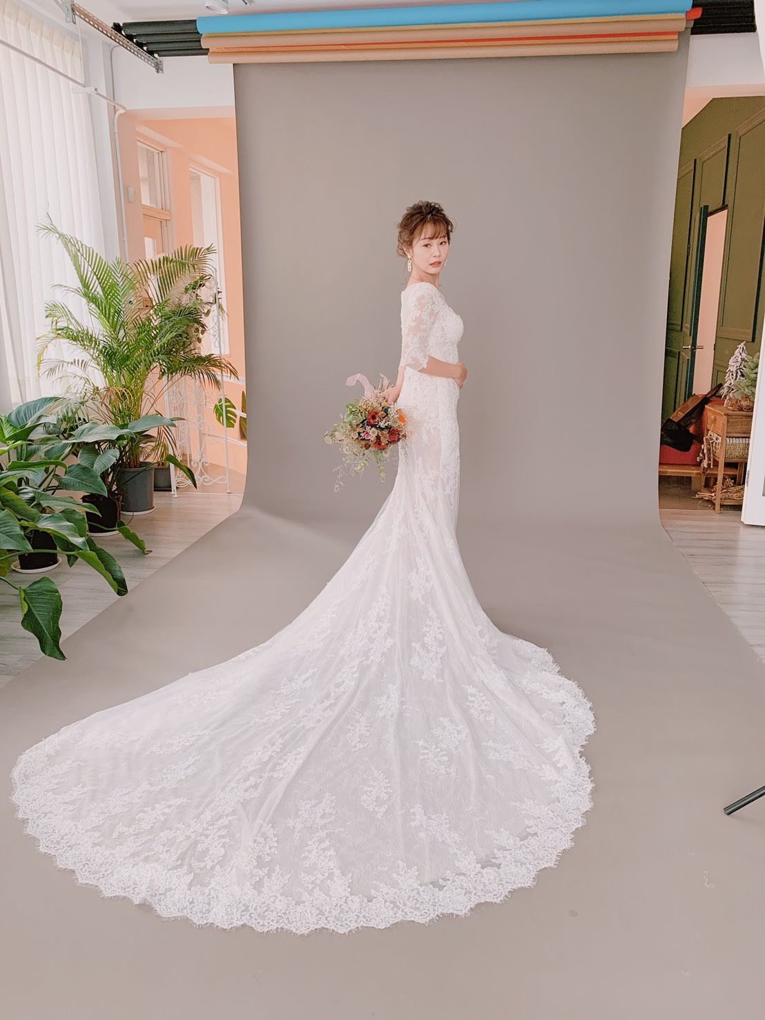 就算訂不到Niniko的新秘服務～也要指定她在杜林紙草的婚紗造型包套-婚禮廠商評價
