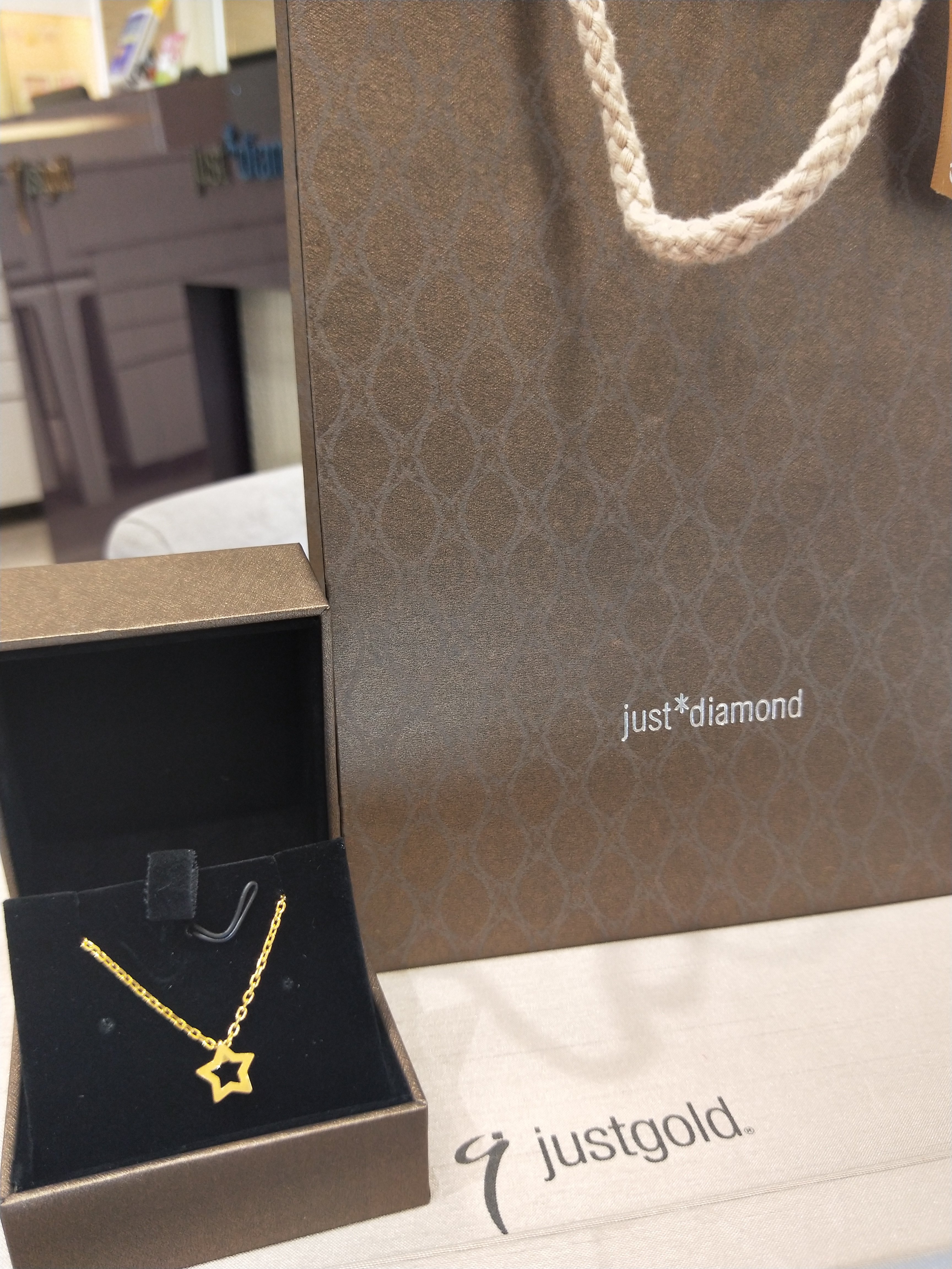 新竹大遠百justgold鎮金店消費體驗-婚禮廠商評價