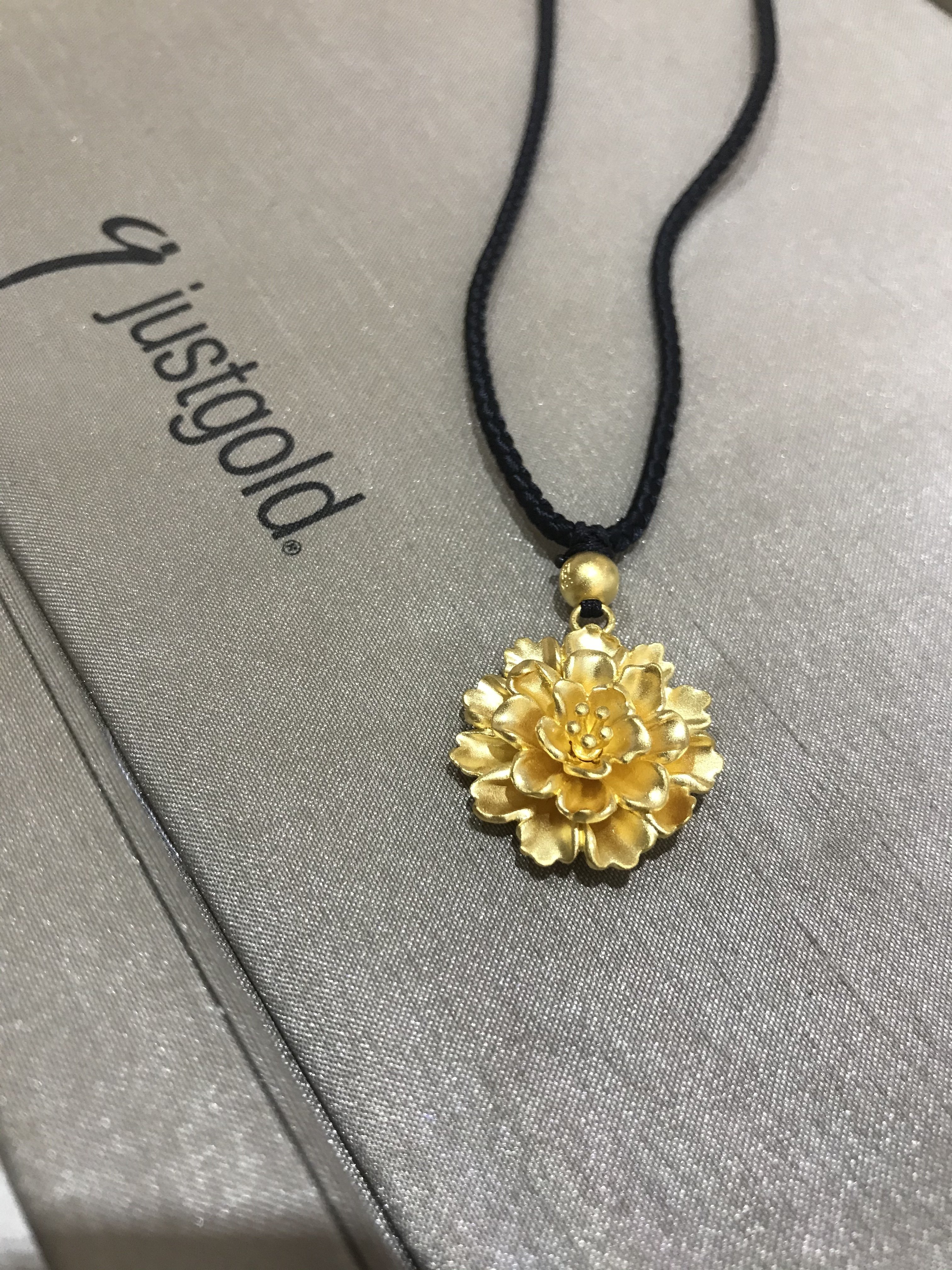 母親的禮物-鎮金店牡丹項鍊-婚禮廠商評價