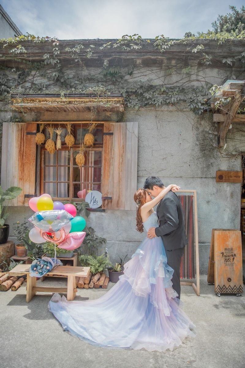 Judy 文創婚紗，態度親切，專業知識像朋友一樣聊天，給人的感覺很放鬆沒有壓力！-婚禮廠商評價