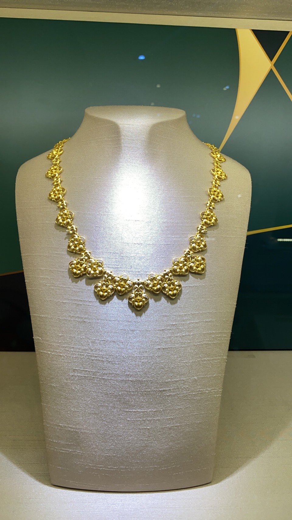 鎮金店_中友百貨 李婉翠-婚禮廠商評價