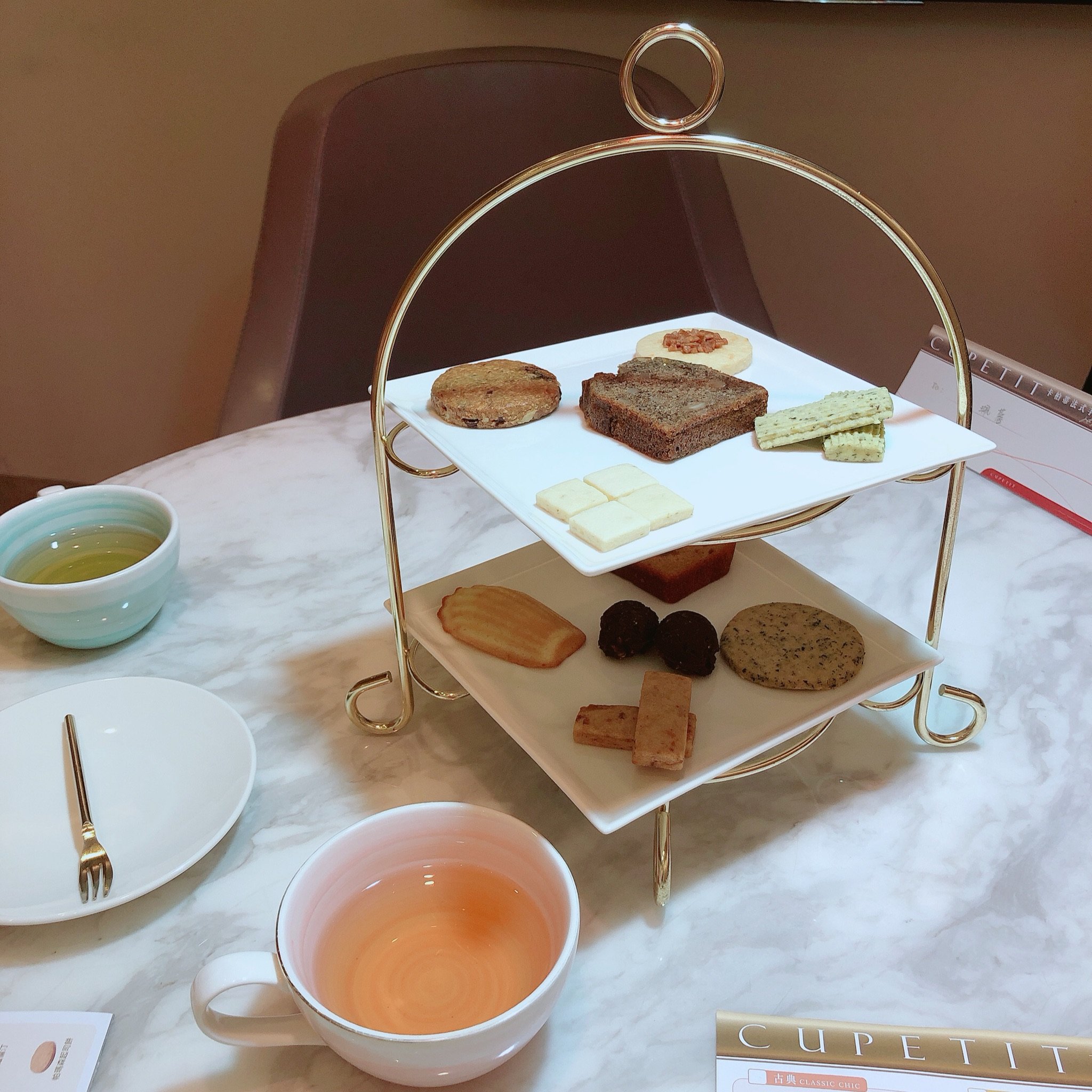 兼具好吃與盒子提袋漂亮的手工餅乾—卡柏蒂兼具好吃餅乾與漂亮-婚禮廠商評價