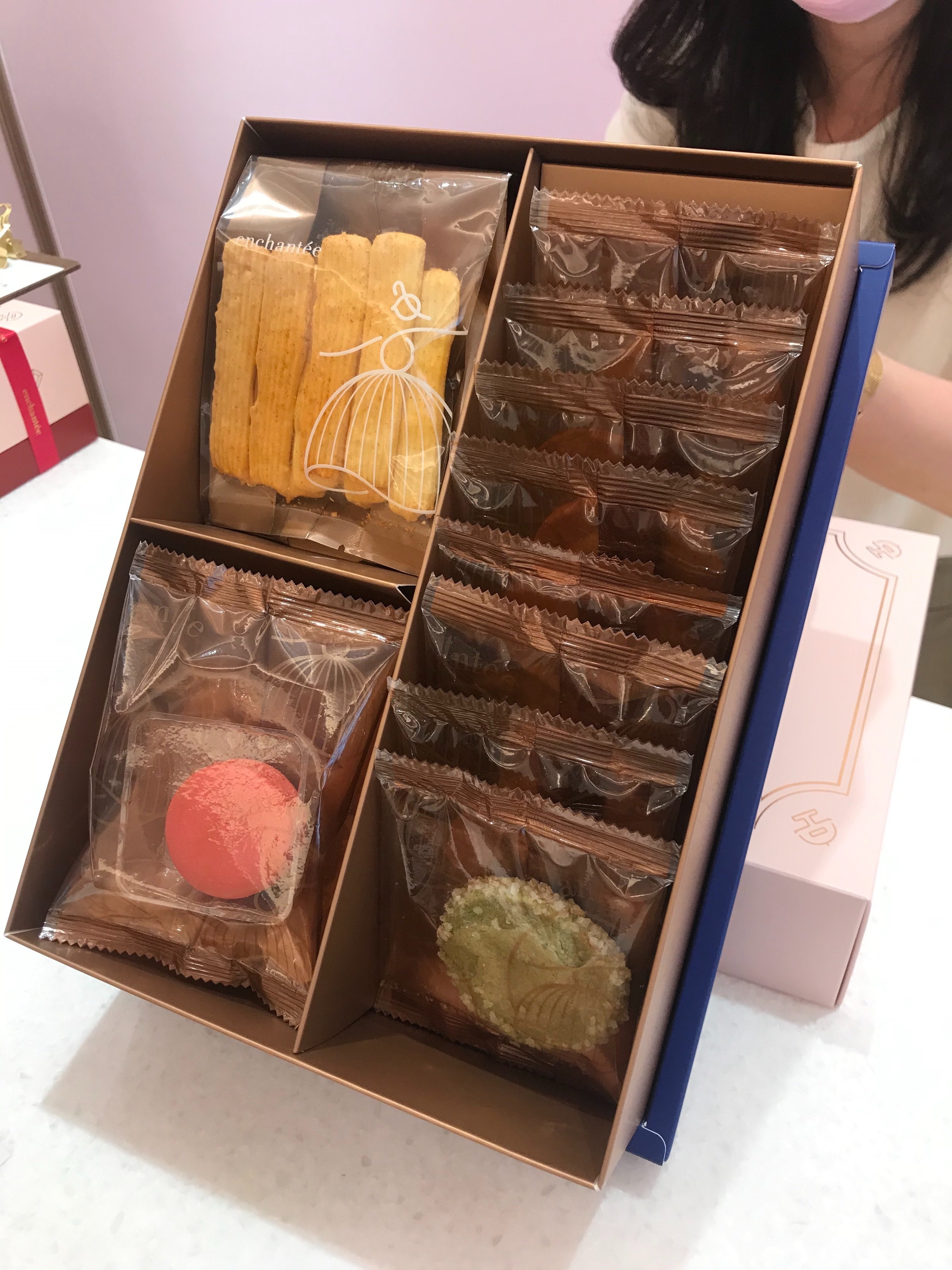 我的優雅法式手工喜餅---樂朗奇-婚禮廠商評價