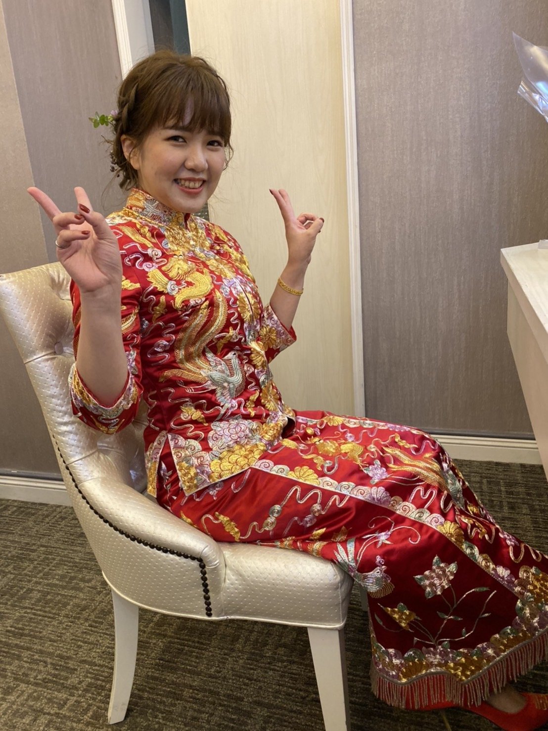 『新娘福音』兼顧美麗＆移動自如的御囍龍鳳褂-婚禮廠商評價