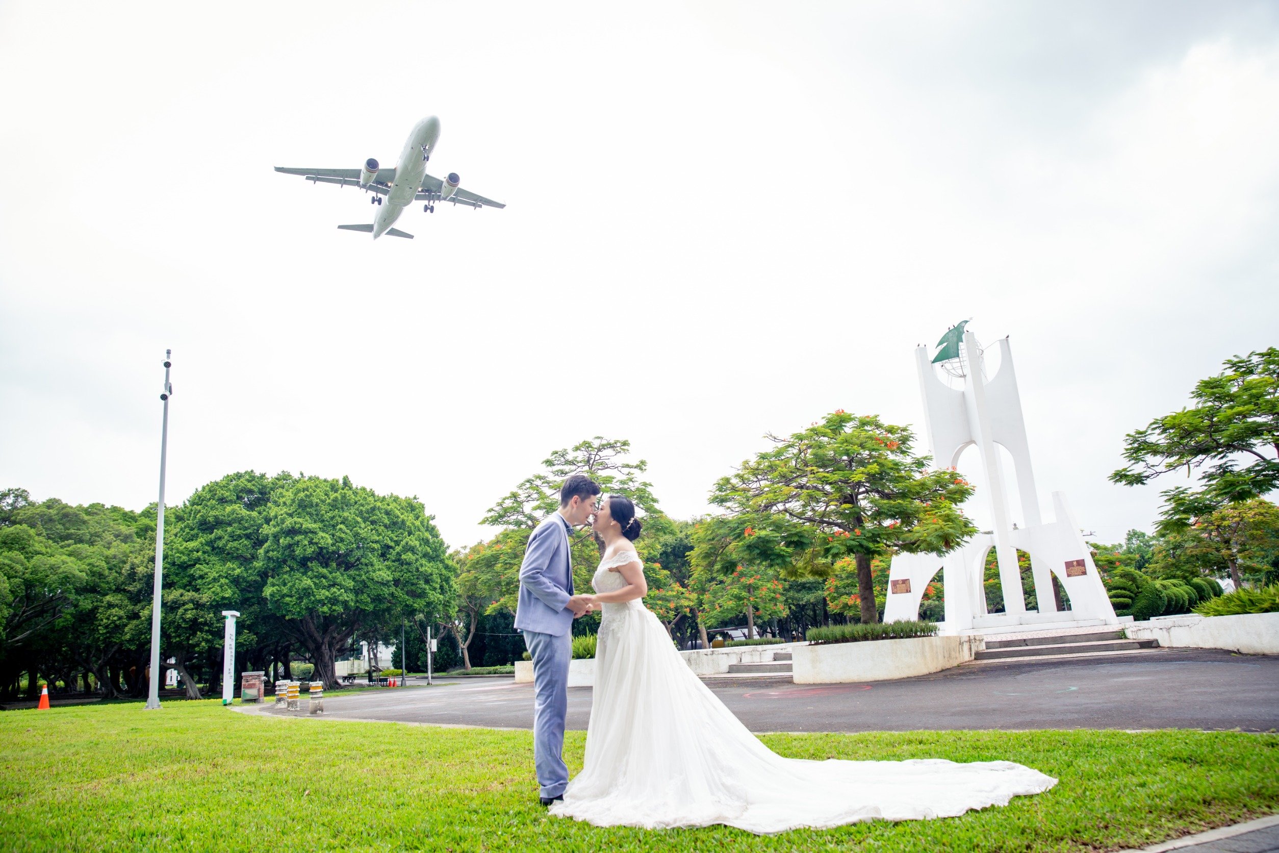 [Lishe麗舍時尚婚紗] 婚紗照心得&照片分享-婚禮廠商評價