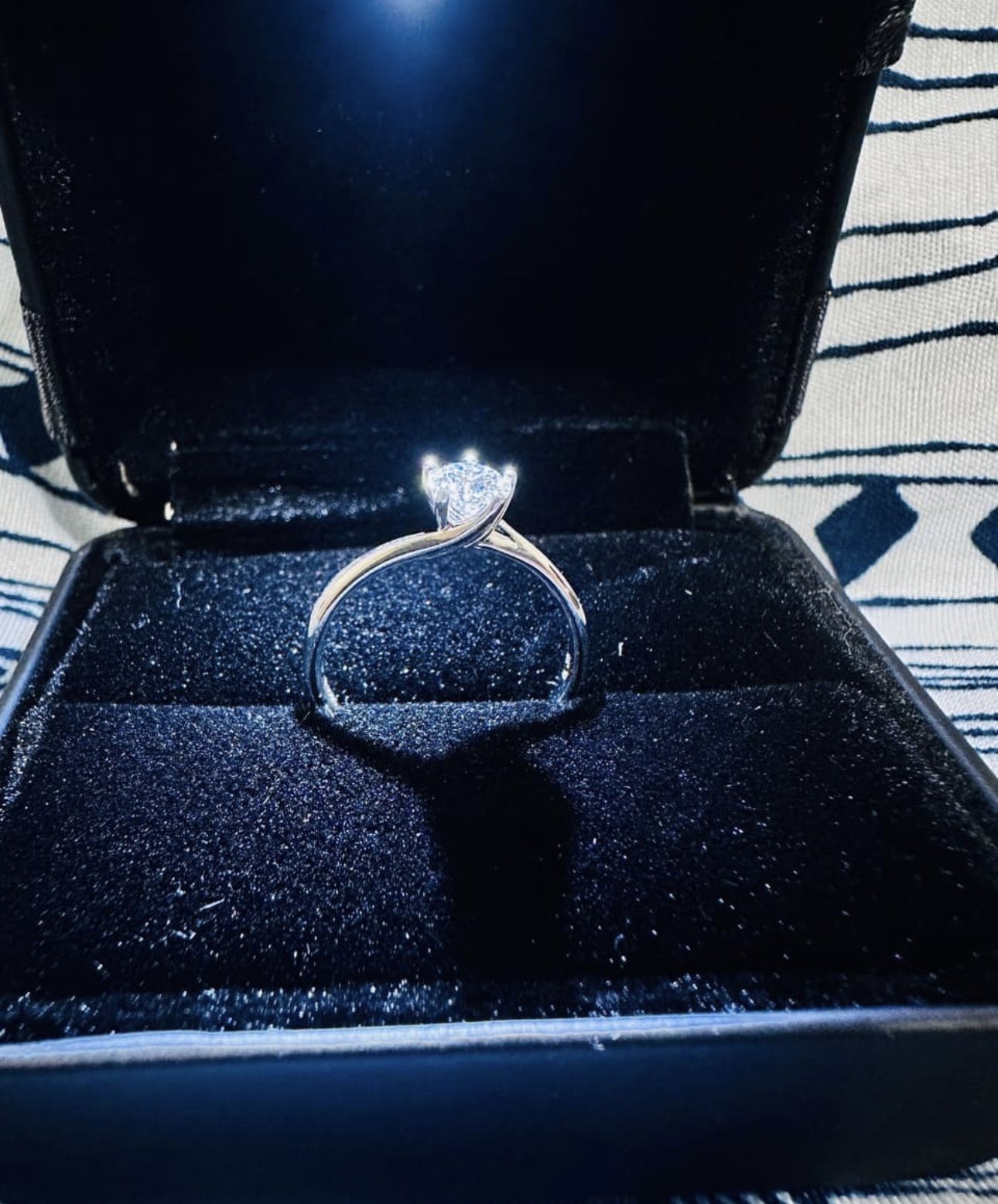 #求婚 求婚規劃紀錄-求婚戒指篇#亞爵鑽石#量戒圍#經驗分享-結婚經驗分享