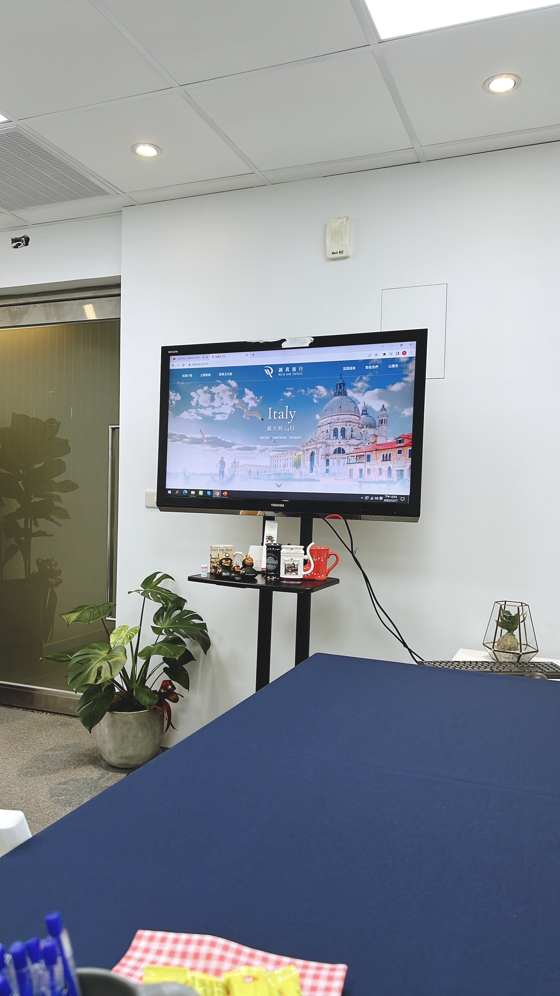 2023-03-27 誠真旅行 - 領隊Lucy-婚禮廠商評價