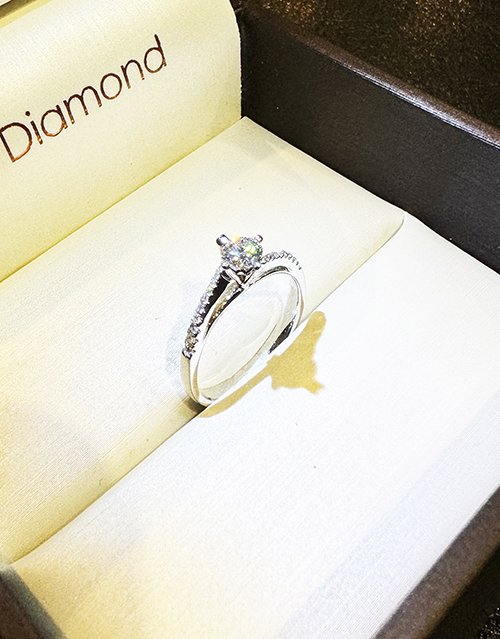 台中大亞鑽石，訂製GIA鑽戒不可能這麼簡單就完成了吧!!-婚禮廠商評價