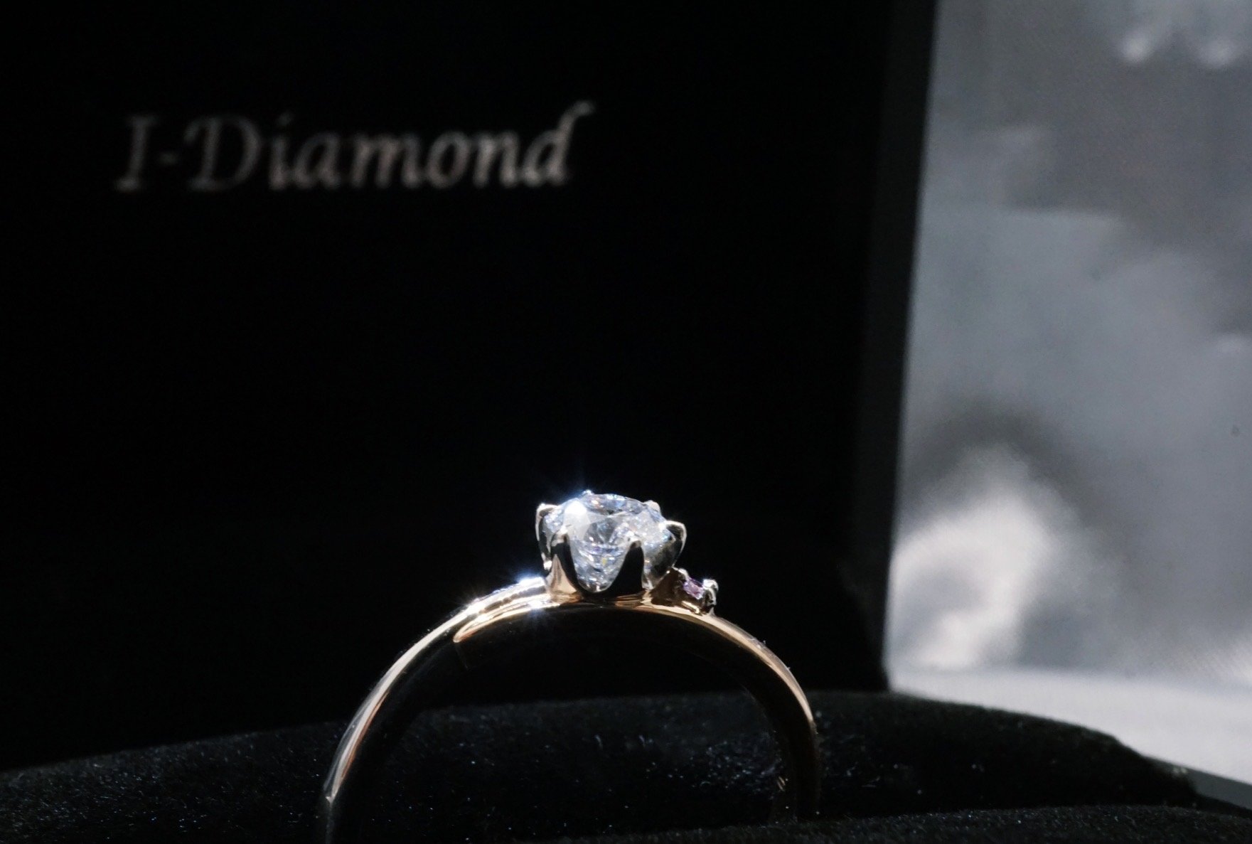 細緻閃，輕奢珠寶鑽戒-婚禮廠商評價