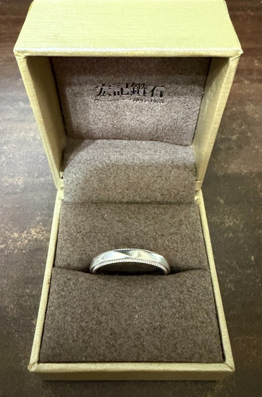 [宏記婚戒訂製分享]客製扭結設計婚戒-婚禮廠商評價