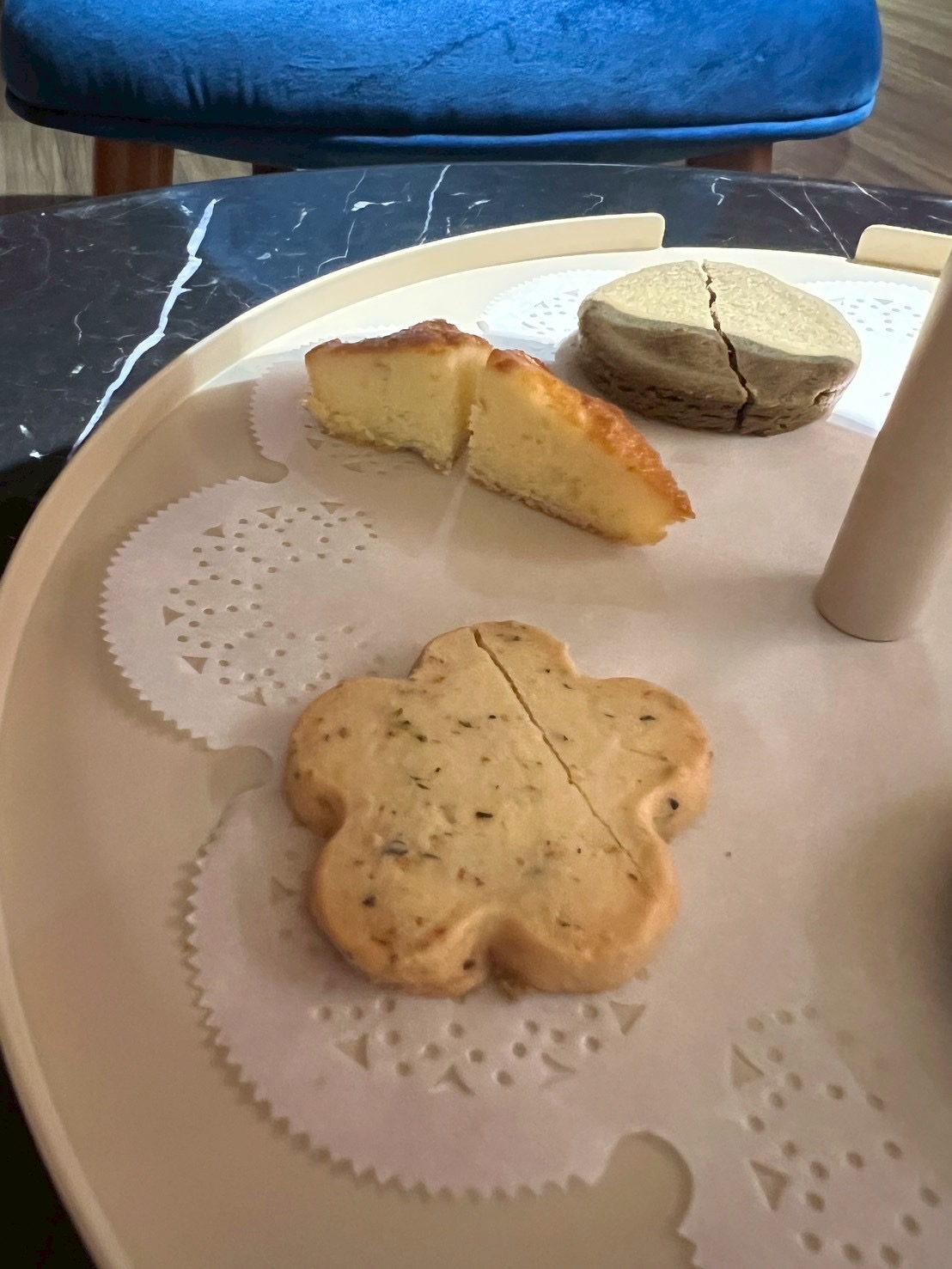 chochoco實在是100分的喜餅～新盒型太美啦！-結婚經驗分享