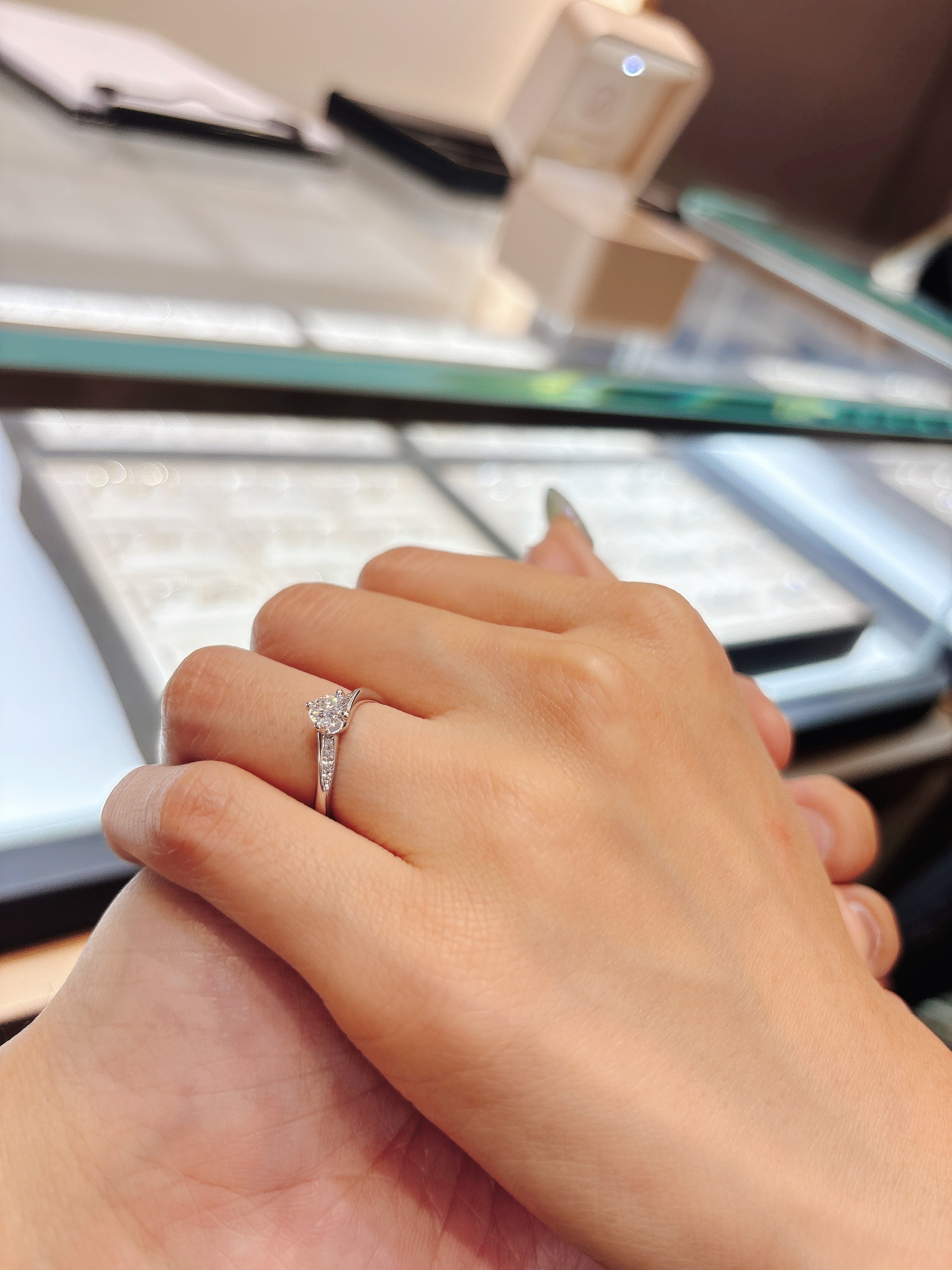 宏記鑽石 - 求婚鑽戒-婚禮廠商評價