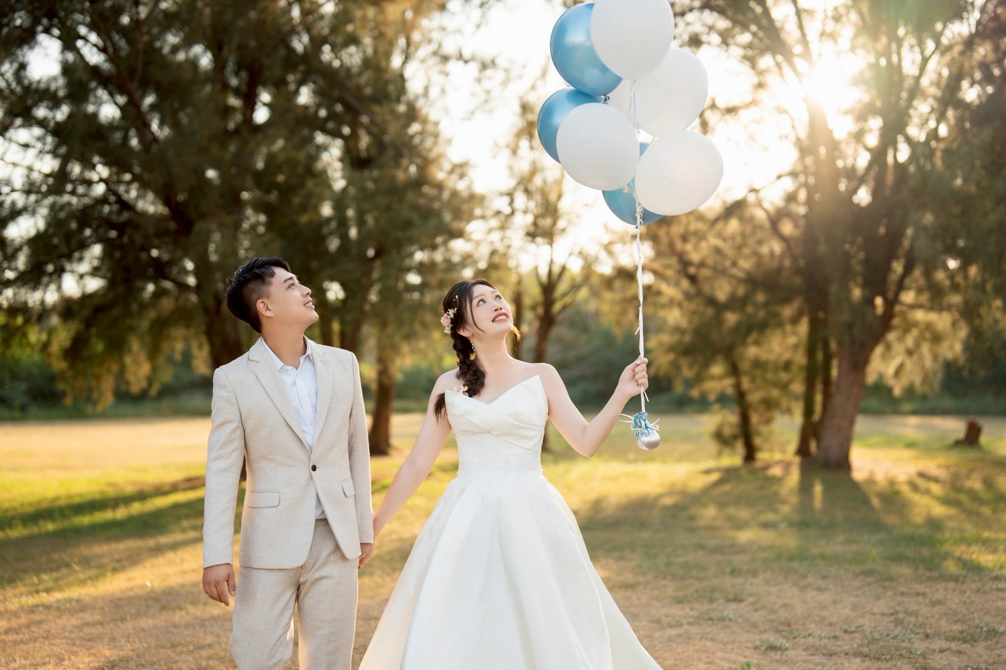 「伊」件婚紗、「頓」時幸福-婚禮廠商評價