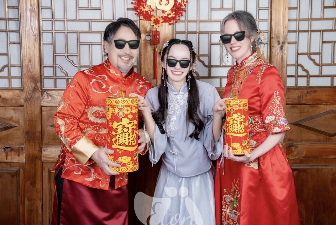 外國人體驗中華服飾-婚禮廠商評價