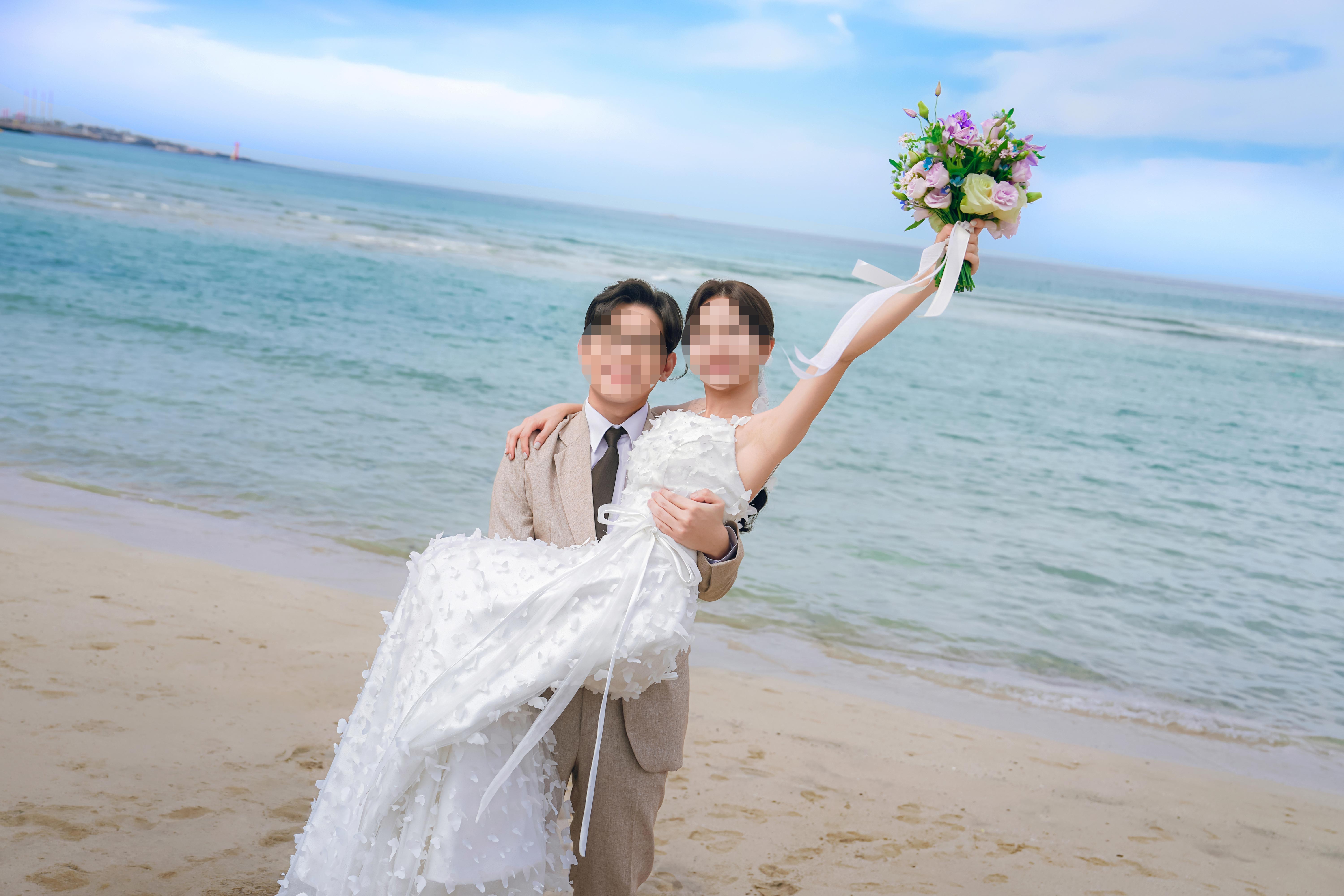 【濟州婚紗】秋天去濟州拍婚紗必去3景點 - 海邊・蕎麥花・粉黛亂子草-結婚經驗分享