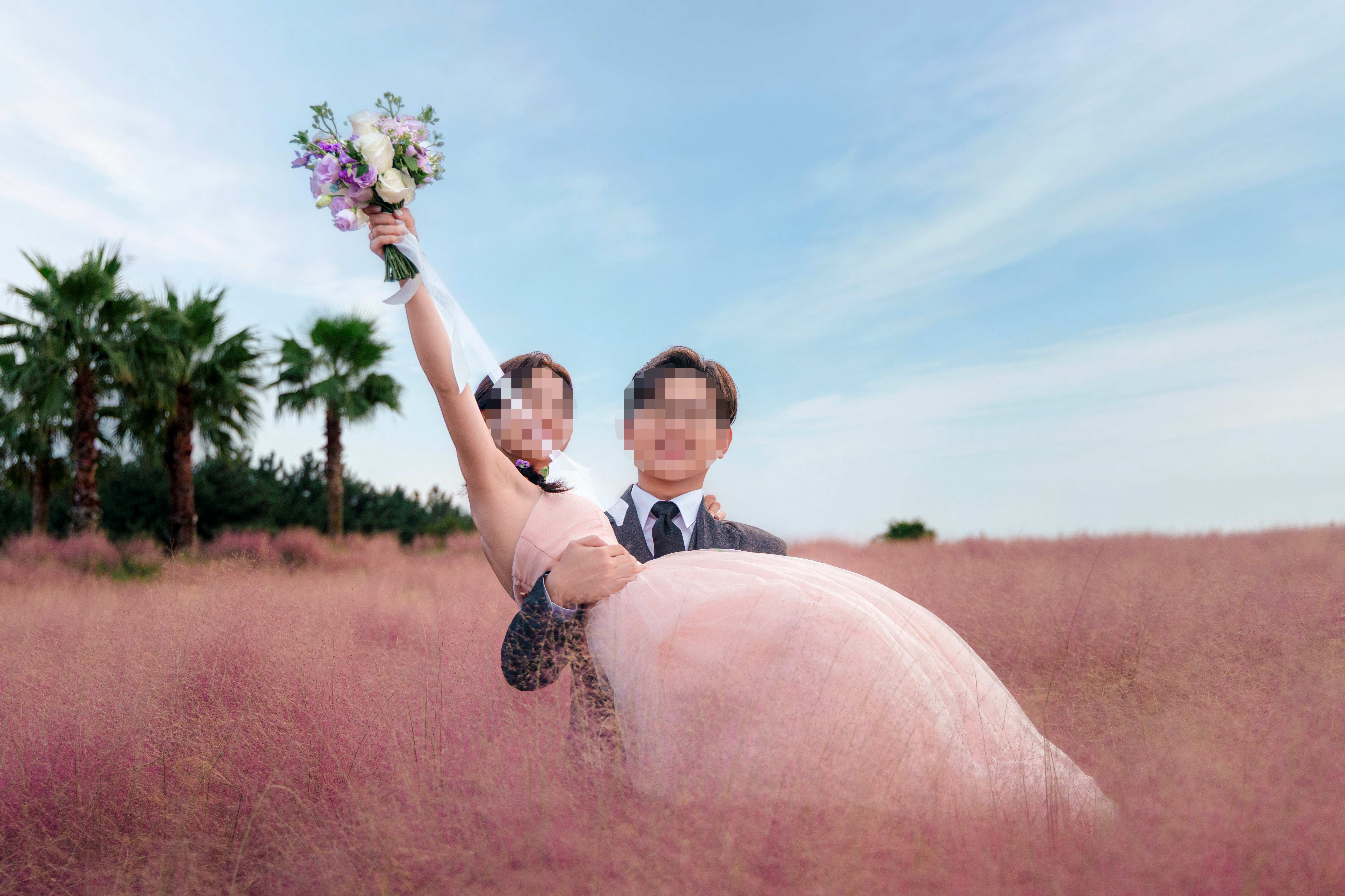 【濟州婚紗】秋天去濟州拍婚紗必去3景點 - 海邊・蕎麥花・粉黛亂子草-結婚經驗分享